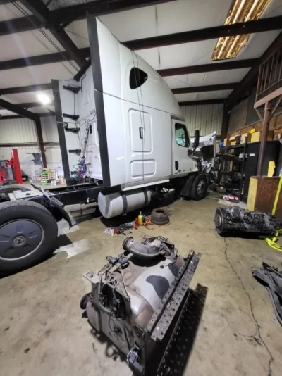 Semi truck DPF repair and DEF diagnostics in Charlotte