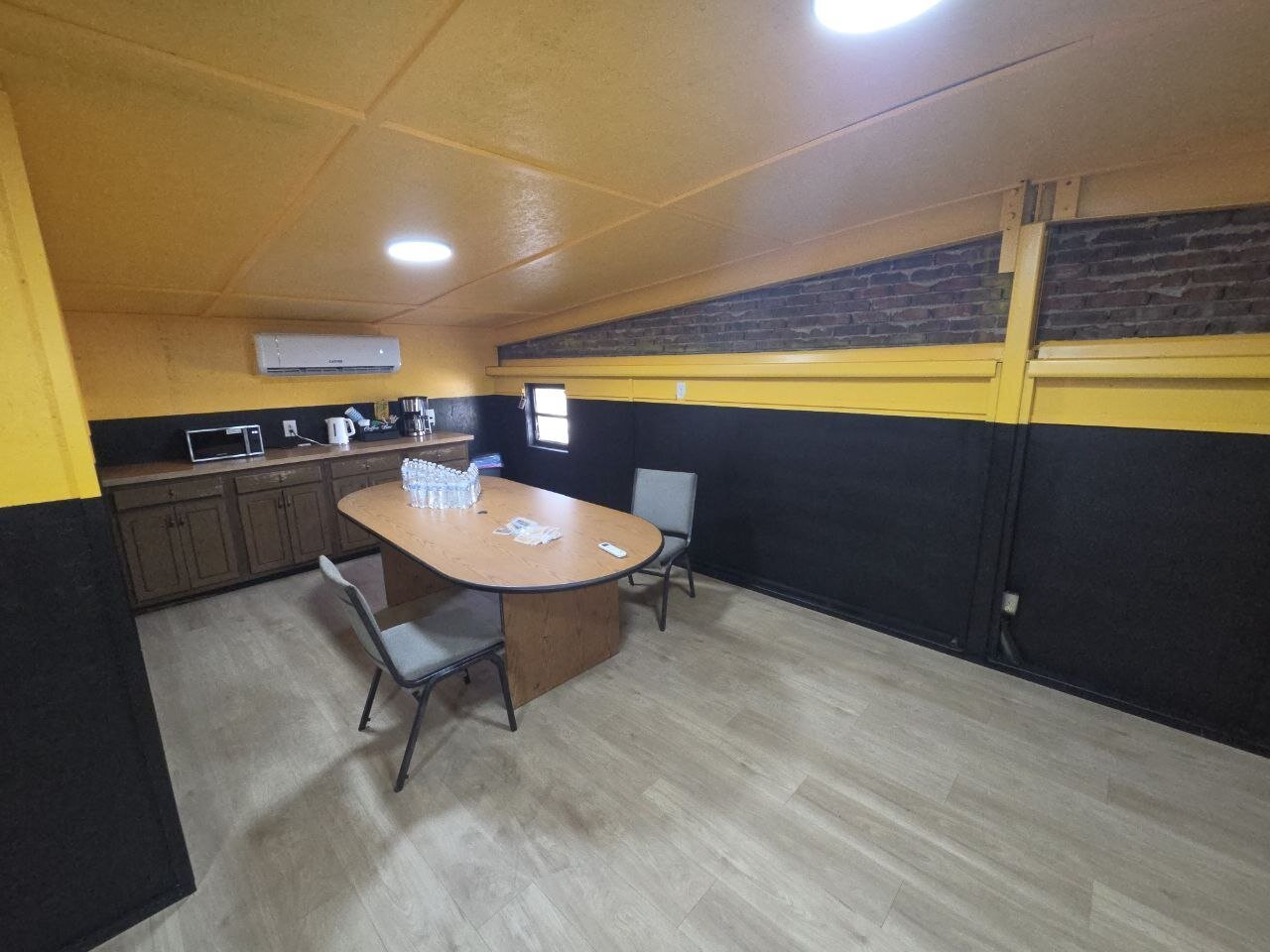 Waiting on a Truck Repair in Matthews, NC? Use Our Driver Lounge 2 Kitchenette with coffee, water and a microwave for drivers waiting on a truck repair